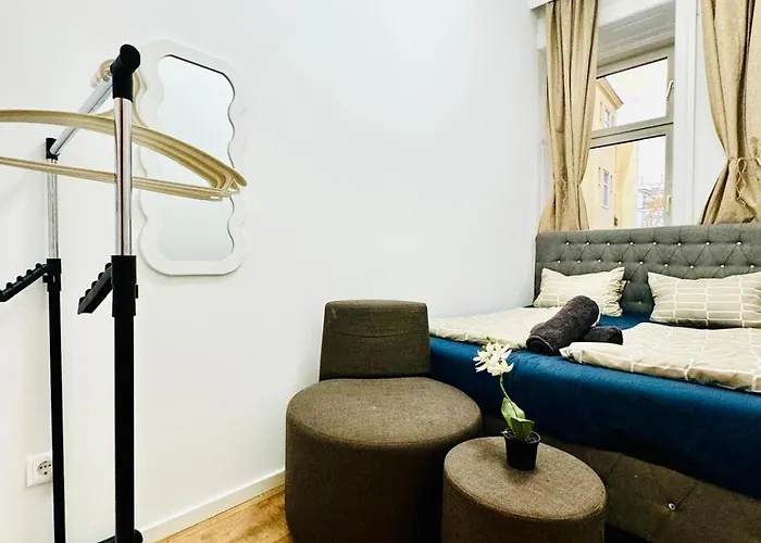 Cozy 9br For 18 Near Augarten Appartement Vienne