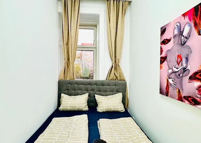 Appartement Cozy 9br For 18 Near Augarten