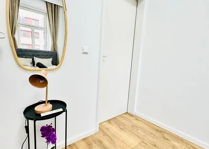 Appartement Cozy 9br For 18 Near Augarten