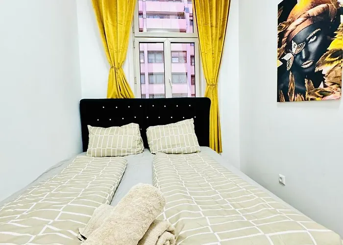 Cozy 9br For 18 Near Augarten Appartement Vienne