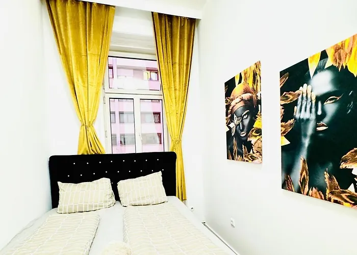 Cozy 9br For 18 Near Augarten Appartement Vienne