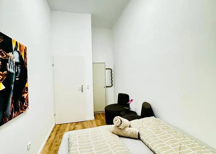 Cozy 9br For 18 Near Augarten Appartement Vienne