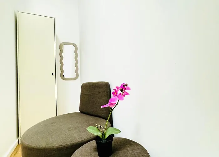 Appartement Cozy 9br For 18 Near Augarten